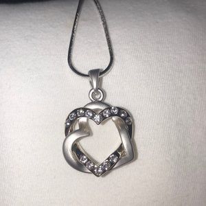 Heart ❤️ pendant necklace